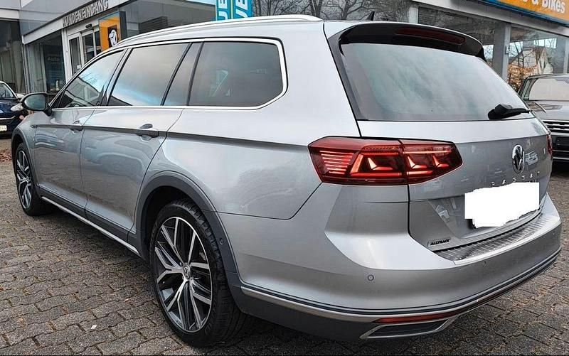 Gebraucht VW Passat Alltrack 190 PS (139 kW) 2020 Silber Kombi