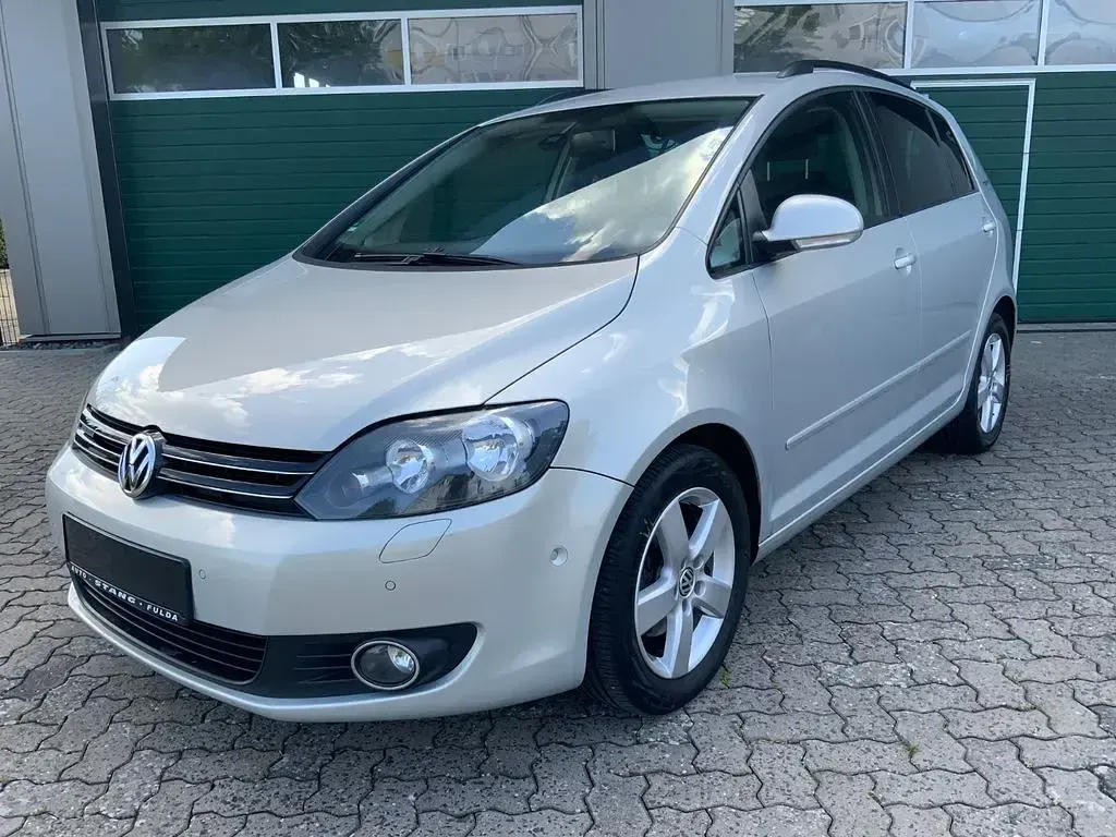 Gebraucht VW Golf Plus Cross Team 105 PS (77 kW) 2011 Gold Van / Kleinbus