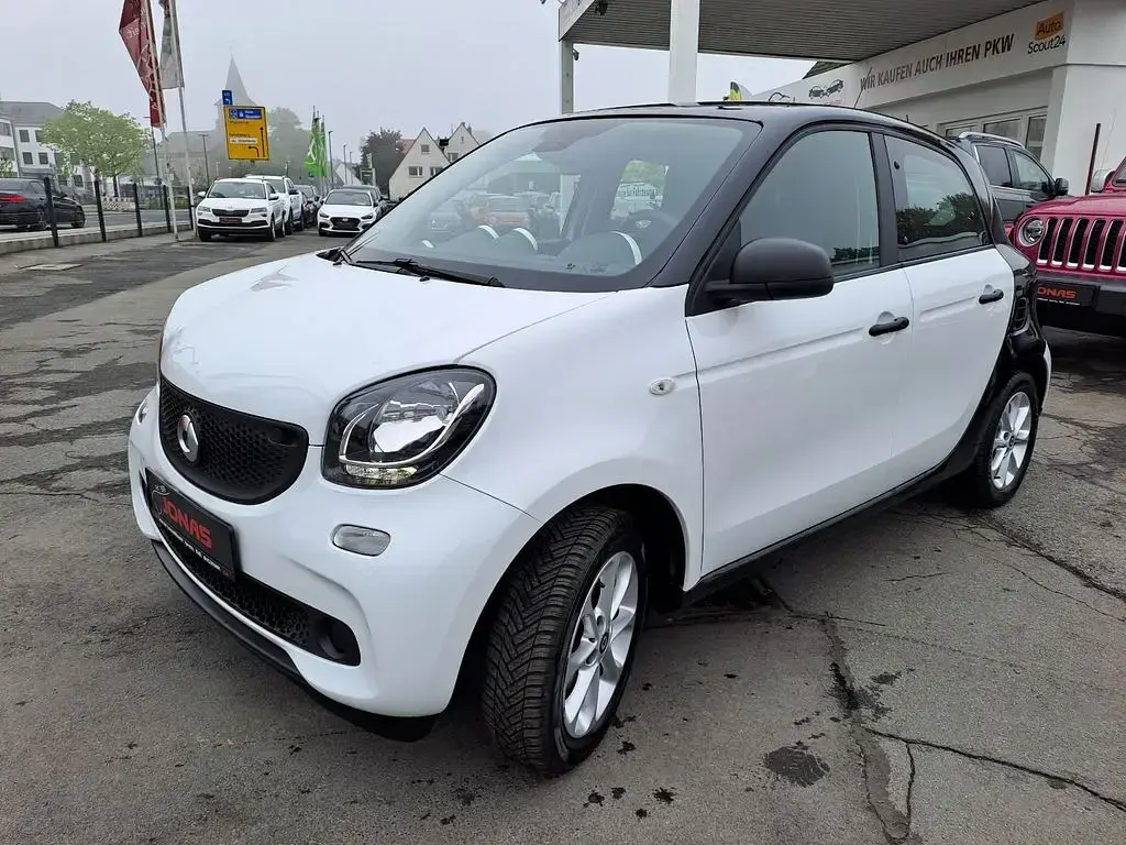 Usata Smart ForFour 90 CV (66 kW) 2018 Bianco Utilitaria