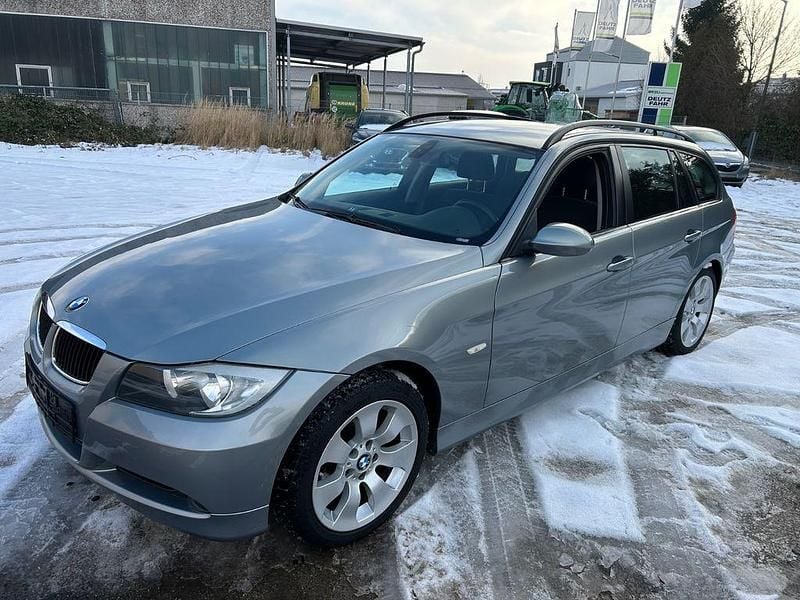 Grau Gebraucht 2008 BMW 318 Advantage Kombi | 2.199 € (Superpreis) - Bild 1/4