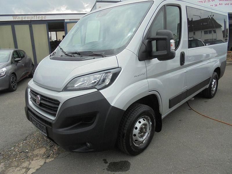 Grau Gebraucht 2020 Fiat Ducato Van | 23.900 € (Teuer) - Bild 1/4