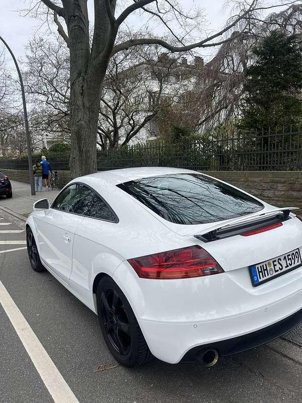 Gebraucht Audi TT 160 PS (117 kW) 2010 Weiß Coupé