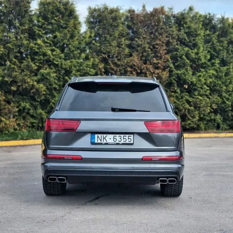 Gebraucht Audi SQ7 Sport 435 PS (319 kW) 2016 Grau SUV
