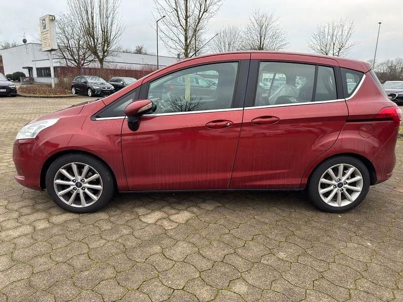 Gebraucht Ford B-MAX Titanium 125 PS (91 kW) 2016 Van / Kleinbus