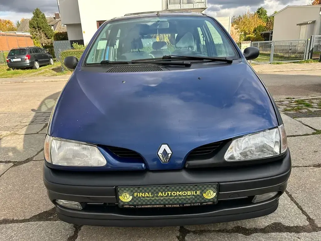 Gebraucht Renault Scénic 114 PS (83 kW) 1998 Blau Van / Kleinbus