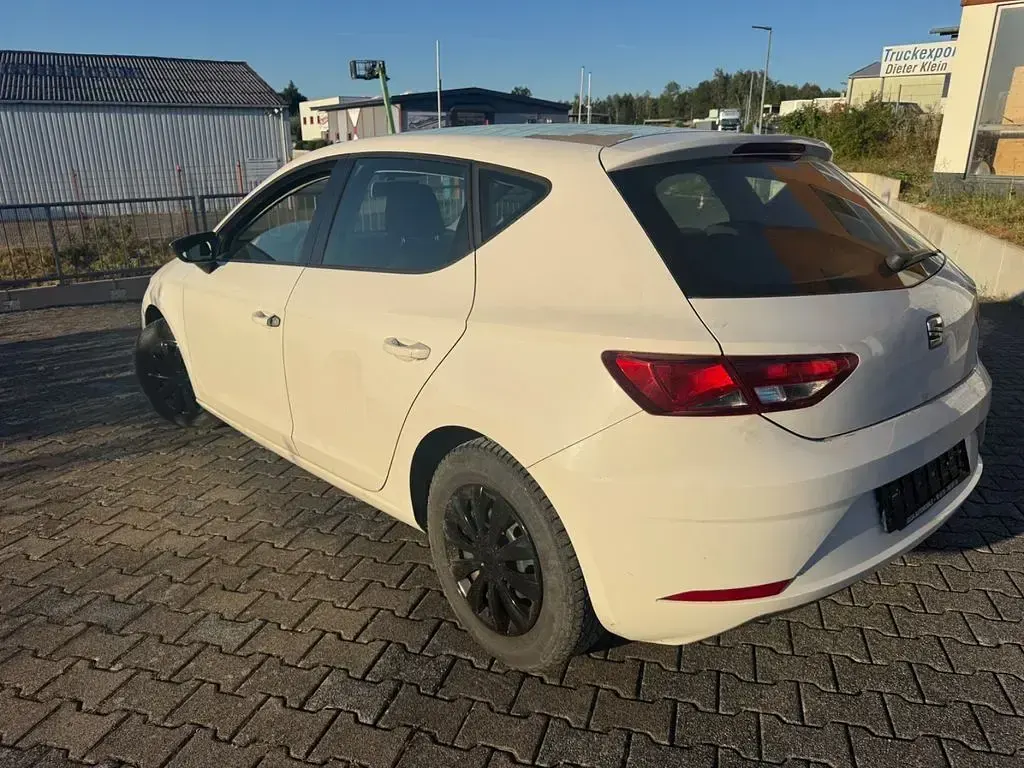 Gebraucht Seat Leon Reference 116 PS (85 kW) 2017 Weiß Limousine