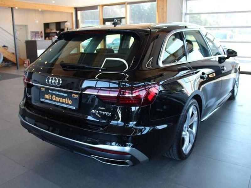Gebraucht Audi A4 S-Line 204 PS (150 kW) 2022 Schwarz Kombi