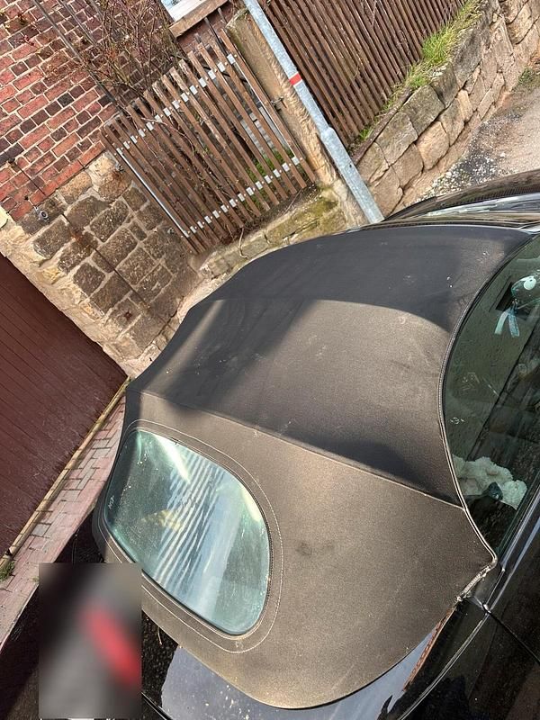 Gebraucht Ford StreetKa 95 PS (69 kW) 2004 Schwarz Cabrio