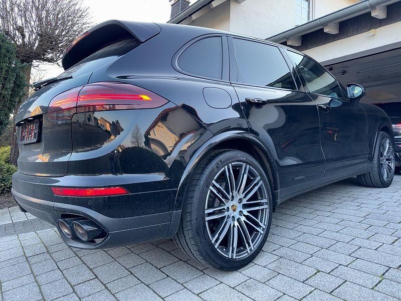 Gebraucht Porsche Cayenne 262 PS (192 kW) 2017 Schwarz SUV