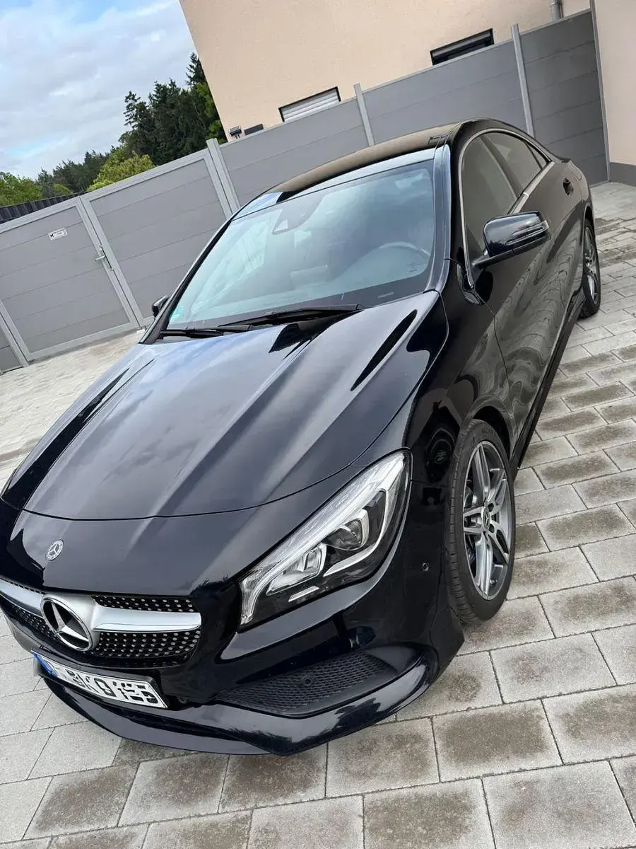 Gebraucht Mercedes CLA220 AMG line 177 PS (130 kW) 2017 Schwarz Limousine