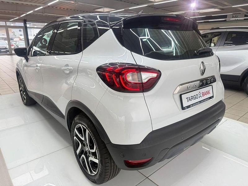Gebraucht Renault Captur Bose Edition 90 PS (66 kW) 2018 Weiß SUV