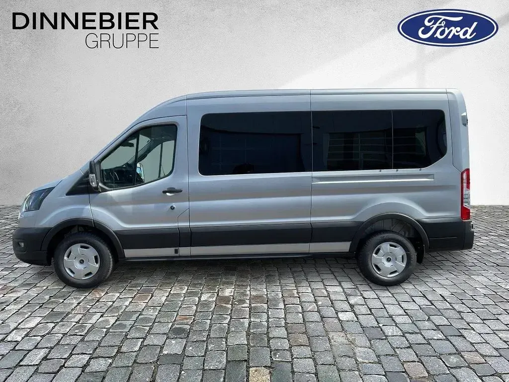 Nowe Ford Transit Trend 131 KM (96 kW) 2026 Srebrny Kombi