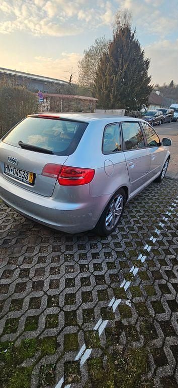 Gebraucht Audi A3 Ambiente 125 PS (91 kW) 2010 Silber Kleinwagen