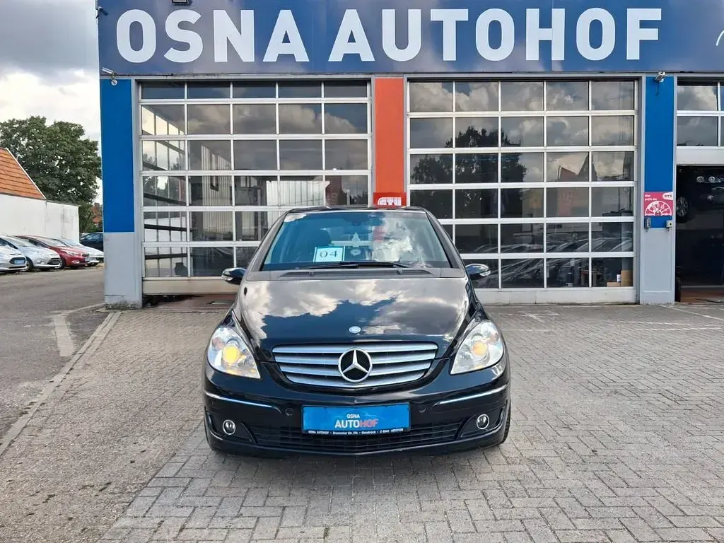 Gebraucht Mercedes B200 Edition 140 PS (102 kW) 2008 Schwarz Van / Kleinbus