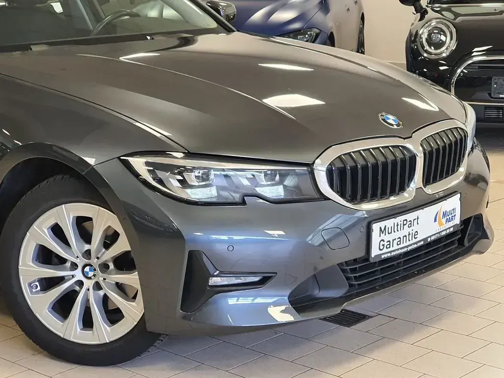 Brugt BMW 320 Advantage 190 HK (139 kW) 2022 Grå Sedan