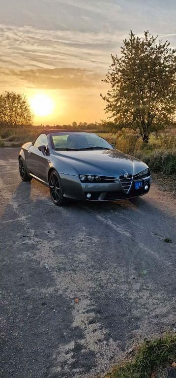 Gebraucht Alfa Romeo Spider 185 PS (136 kW) 2007 Grau Cabrio