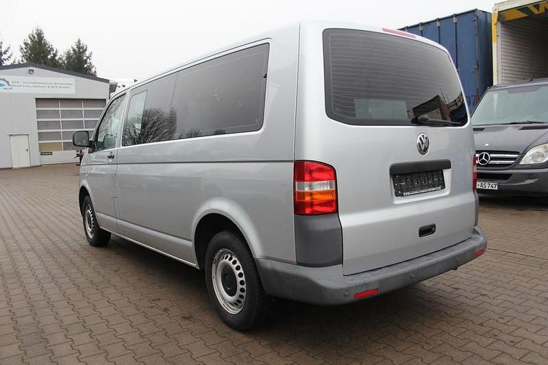 Gebraucht VW Transporter 131 PS (96 kW) 2009 Silber Van