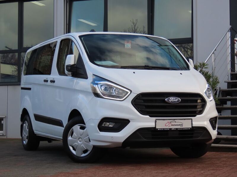 Weiß Gebraucht 2023 Ford Transit Custom Van / Kleinbus | 29.900 € (Guter Preis) - Bild 1/4