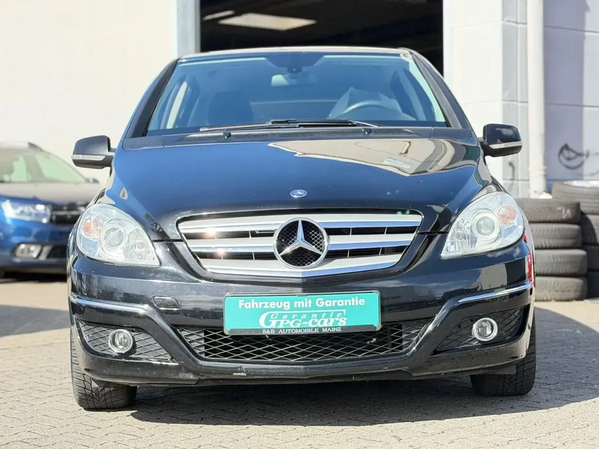 Gebraucht Mercedes B170 116 PS (85 kW) 2008 Schwarz Van / Kleinbus