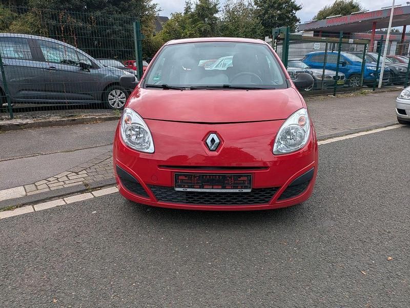 Rot Gebraucht 2011 Renault Twingo Kleinwagen | 1.499 € (Guter Preis) - Bild 1/4