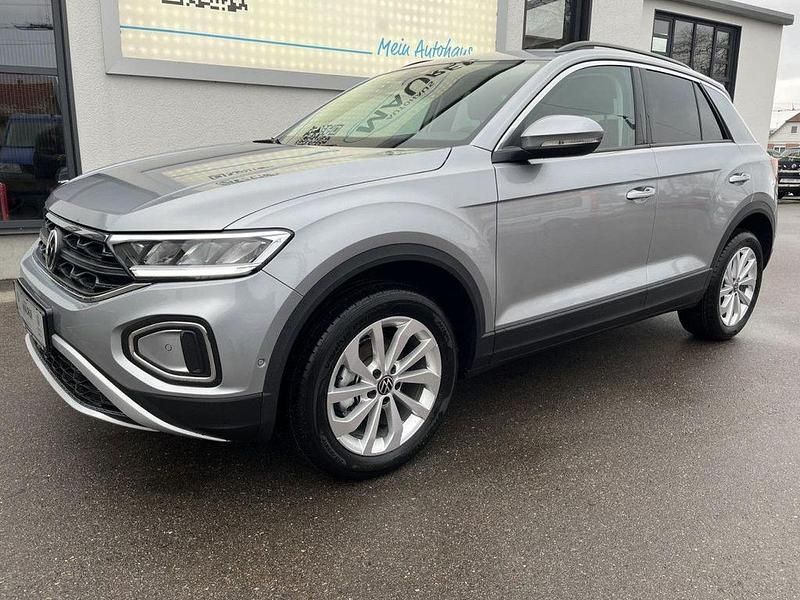 Neu VW T-Roc Life 150 PS (110 kW) 2025 Indiumgrau metallic SUV