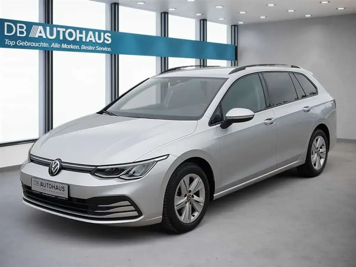 Gebraucht VW Golf VIII Life 110 PS (80 kW) 2023 Kombi