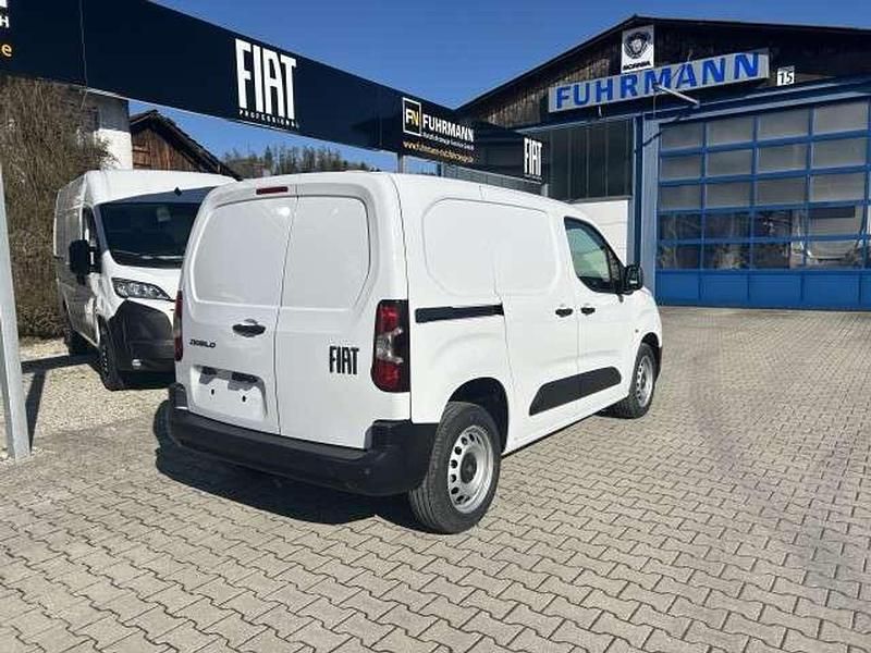 Neu Fiat Doblò 101 PS (74 kW) 2025 Weiß Van / Kleinbus