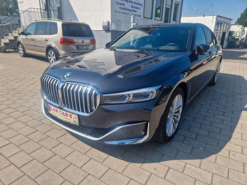 Sophistograu brillanteffekt me Gebraucht 2020 BMW 730 Limousine | 49.990 € (Teuer) - Bild 1/4