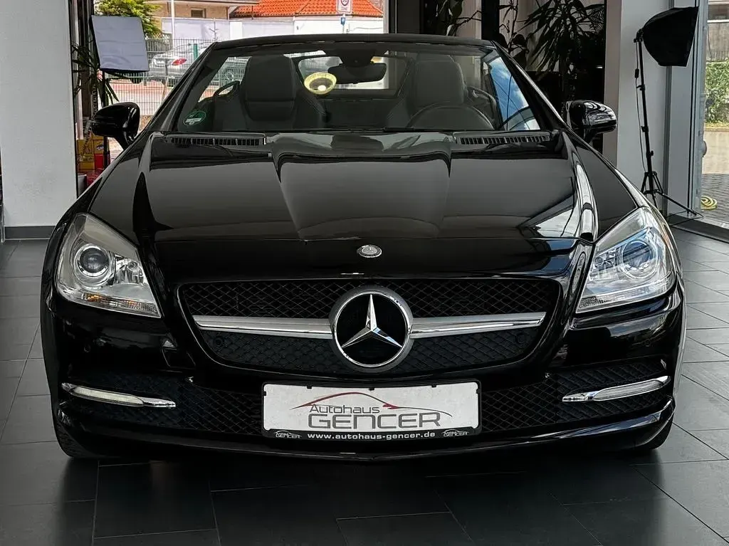 Gebraucht Mercedes SLK200 184 PS (135 kW) 2013 Schwarz Cabrio