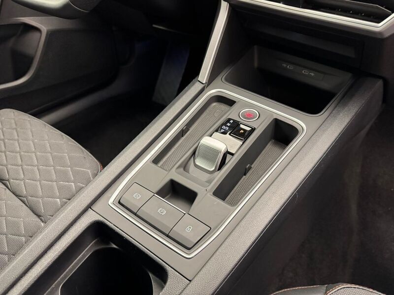 Brugt Seat Leon FR 150 HK (110 kW) 2024 Grå Stationcar