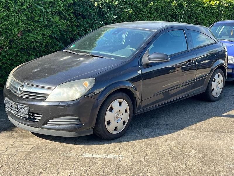 Schwarz Gebraucht 2006 Opel Astra GTC Edition Coupé | 1.295 € (Fairer Preis) - Bild 1/4