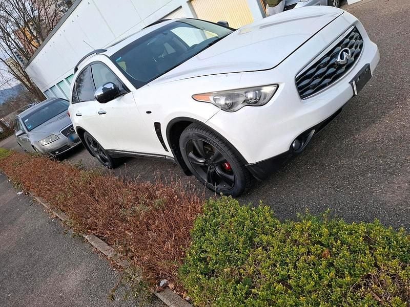 Gebraucht Infiniti Fx35 303 PS (222 kW) 2009 Weiß SUV