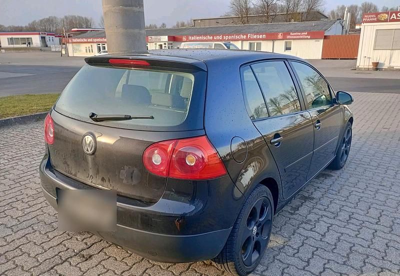 Gebraucht VW Golf IV 75 PS (55 kW) 2004 Schwarz Limousine