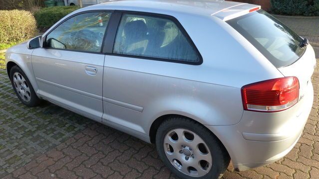 Gebraucht Audi A3 Attraction 139 PS (102 kW) 2003 Silber metallic Limousine