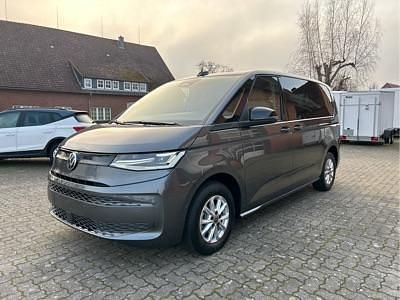 Neu VW Multivan Life 150 PS (110 kW) 2025 Indium grau Van