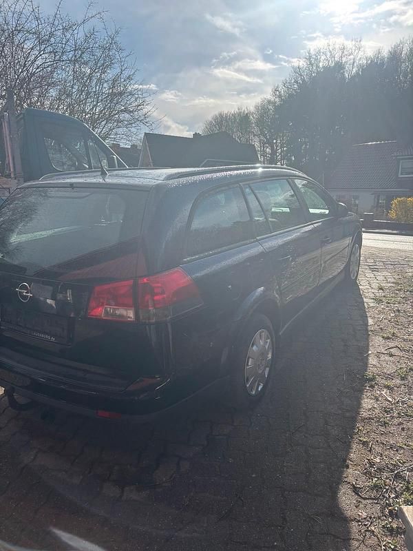 Gebraucht Opel Vectra 122 PS (89 kW) 2004 Blau Kombi