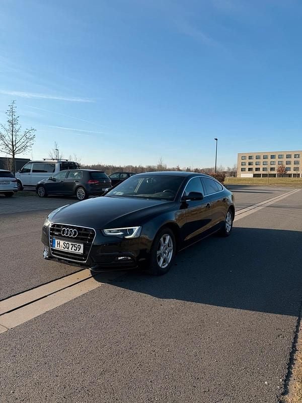 Schwarz Gebraucht 2014 Audi A5 Sportback Kleinwagen | 9.599 € (Superpreis) - Bild 1/4