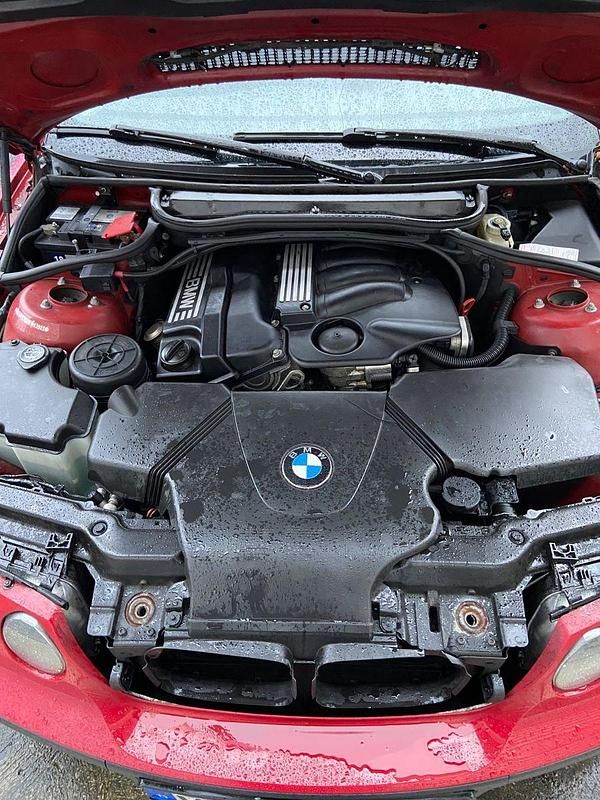 Usado BMW 316 116 HP (85 kW) 2003 Vermelho Sedan