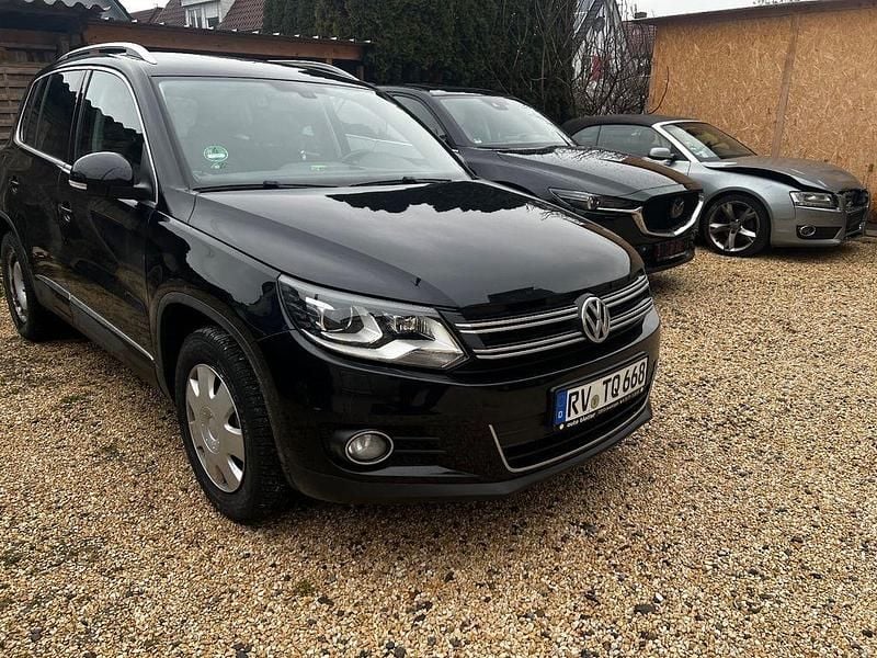 Gebraucht VW Tiguan Sportline 140 PS (102 kW) 2011 Schwarz SUV