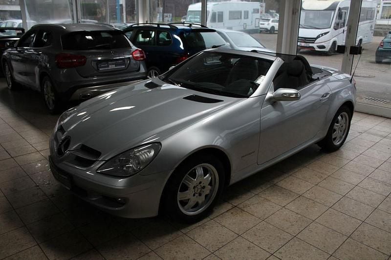 Gebraucht Mercedes SLK200 163 PS (119 kW) 2005 Silber Cabrio