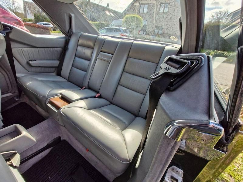 Gebraucht Mercedes E300 256 PS (188 kW) 1989 Schwarz Coupé