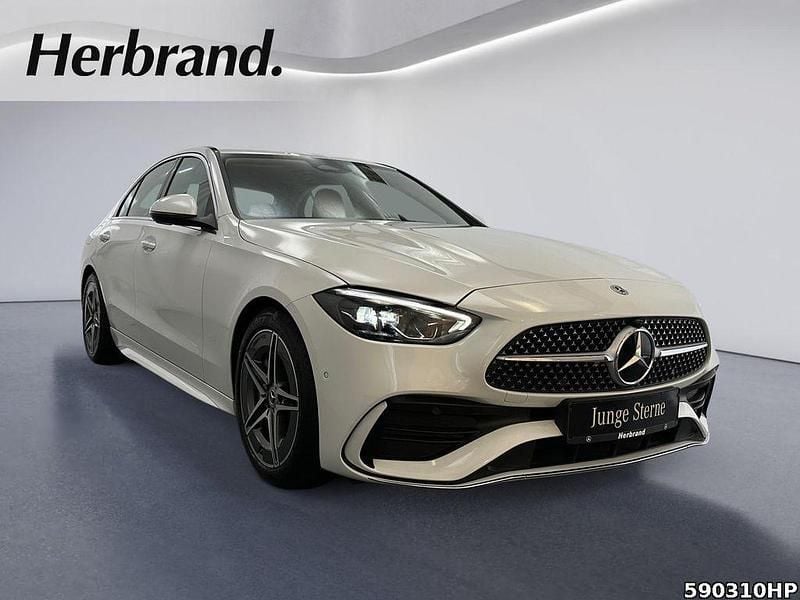 Gebraucht Mercedes C300 AMG line 258 PS (189 kW) 2023 Manufaktur lack manufaktur opa Limousine