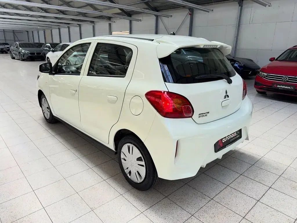 Gebraucht Mitsubishi Space Star Select 80 PS (58 kW) 2023 Weiß Kleinwagen