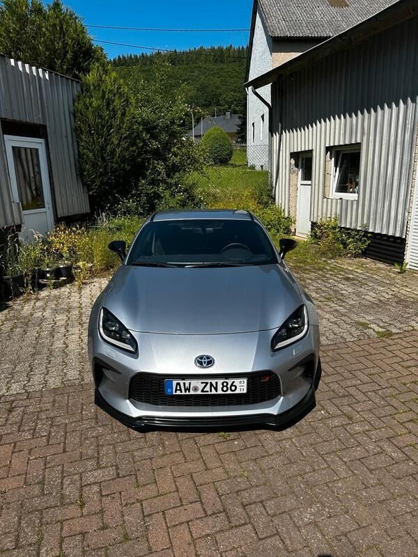 Silber Gebraucht 2023 Toyota GR86 Coupé | 32.000 € (Guter Preis) - Bild 1/4