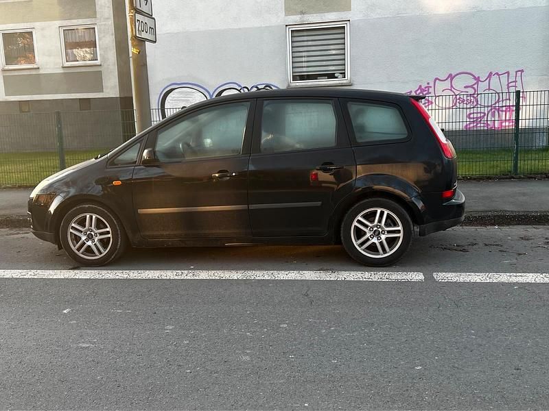 Gebraucht Ford Focus 101 PS (74 kW) 2006 Andere farben Limousine