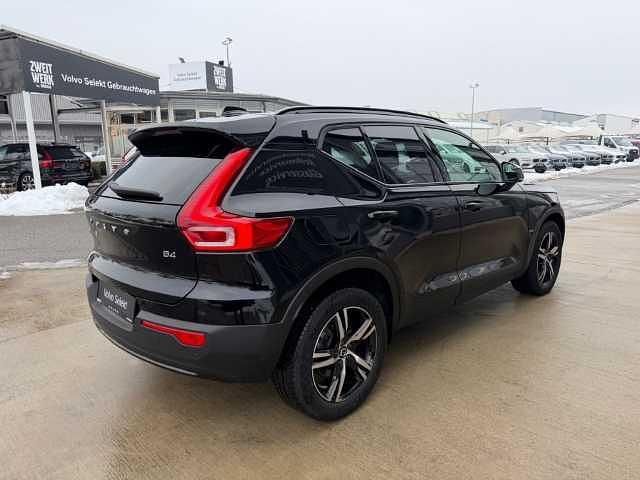 Gebraucht Volvo XC40 145 PS (106 kW) 2023 SUV