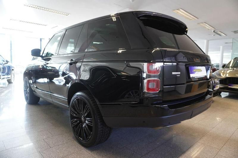 Gebraucht Land Rover Range Rover Autobiography 525 PS (386 kW) 2021 Schwarz SUV