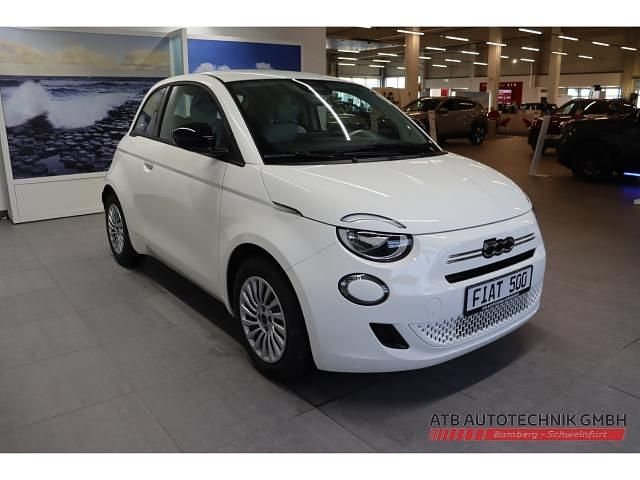 Neu Fiat 500 Pop 65 PS (47 kW) 2026 Weiss Kleinwagen