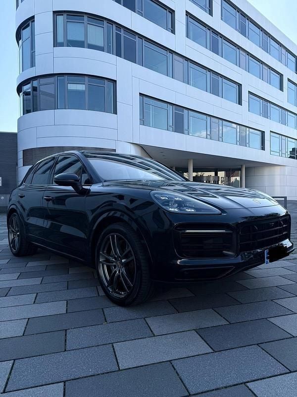 Schwarz Gebraucht 2020 Porsche Cayenne S Chrono SUV | 61.500 € (Guter Preis) - Bild 1/4