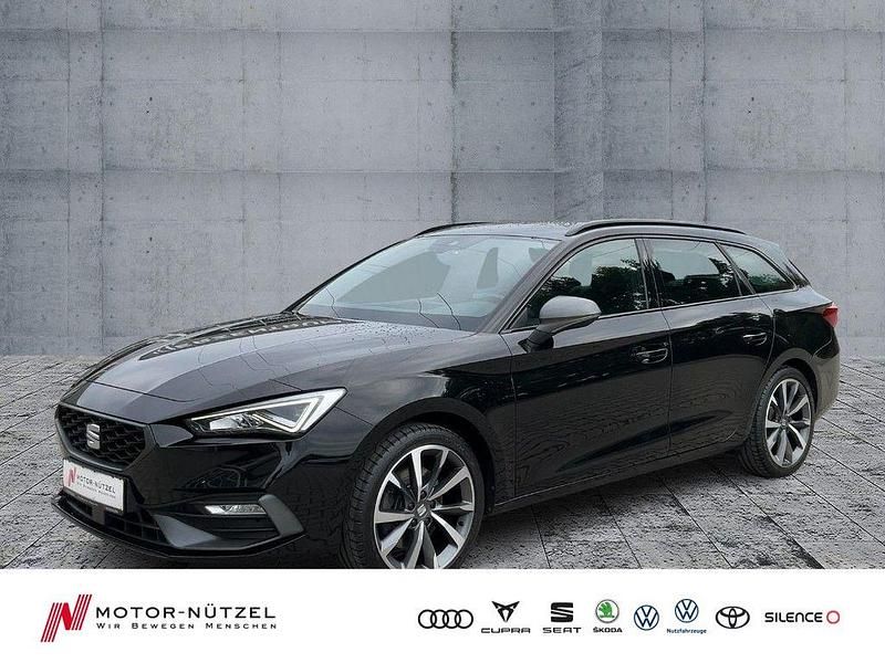 Mitternachtsschwarz Gebraucht 2022 Seat Leon ST 4Drive Kombi | 24.990 € (Etwas zu teuer) - Bild 1/4